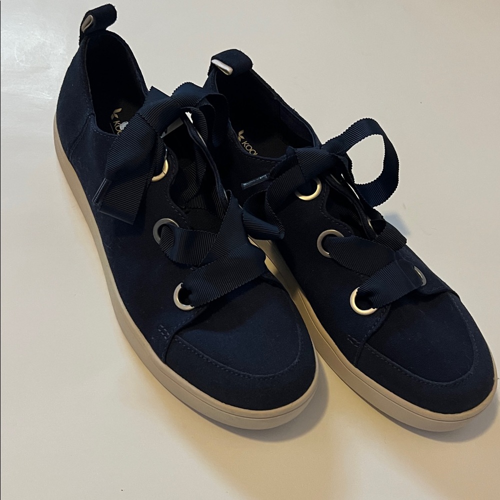 Koolaburra by Ugg Penley Ribbon-Lace Women's Sneakers - Picture 3 of 6